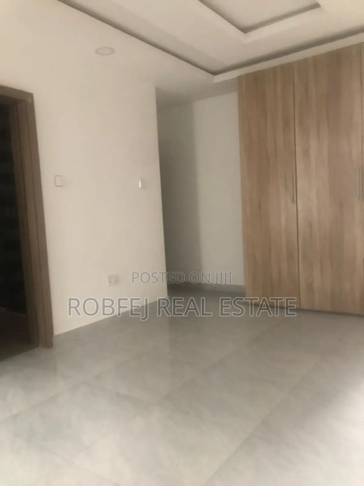 5bdrm Duplex in Omole Phase 1 for sale in Omole Phase 1