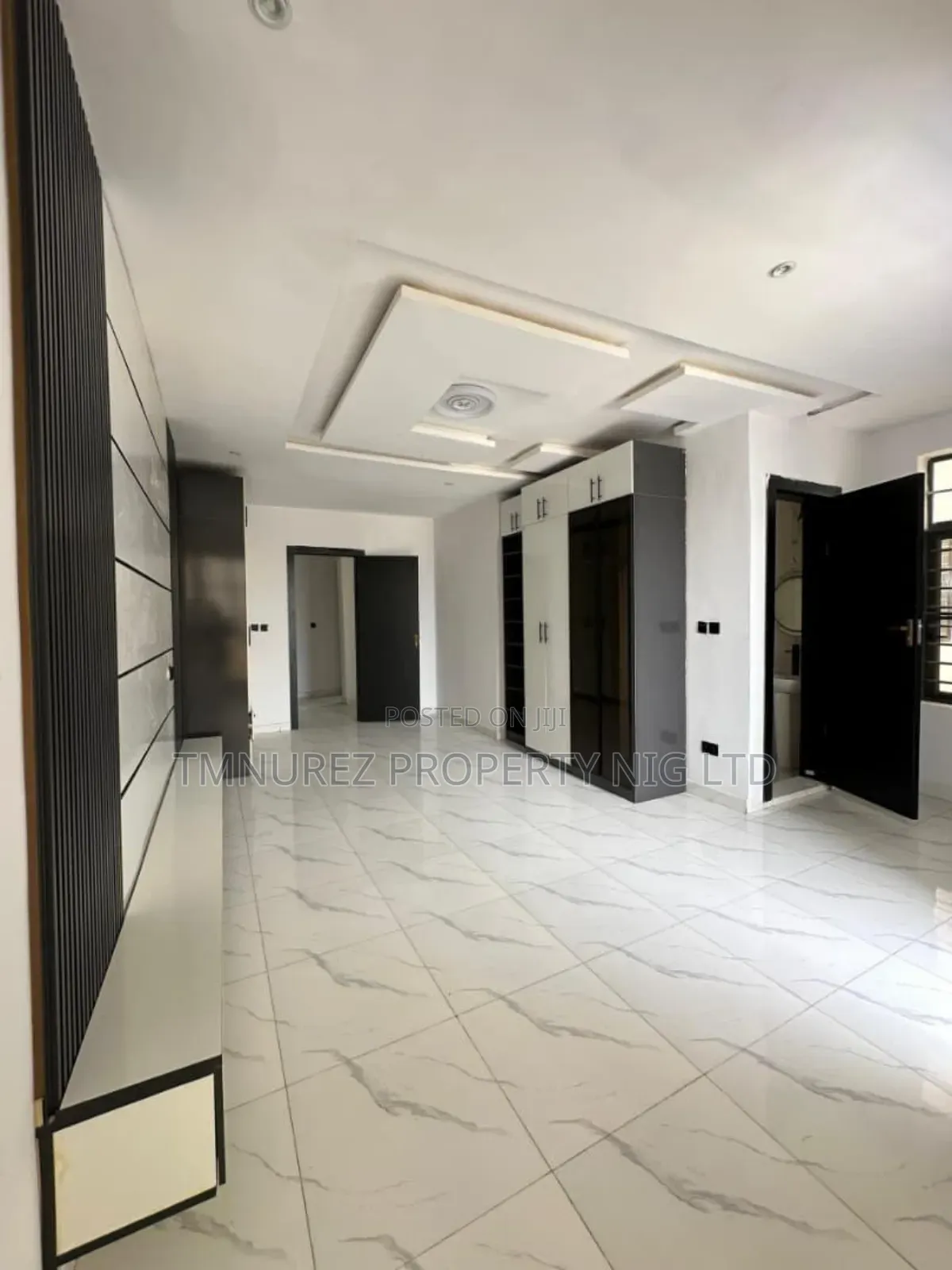 4bdrm Duplex in Ikota Estat, Lekki Phase 1 for sale in Lekki Phase 1