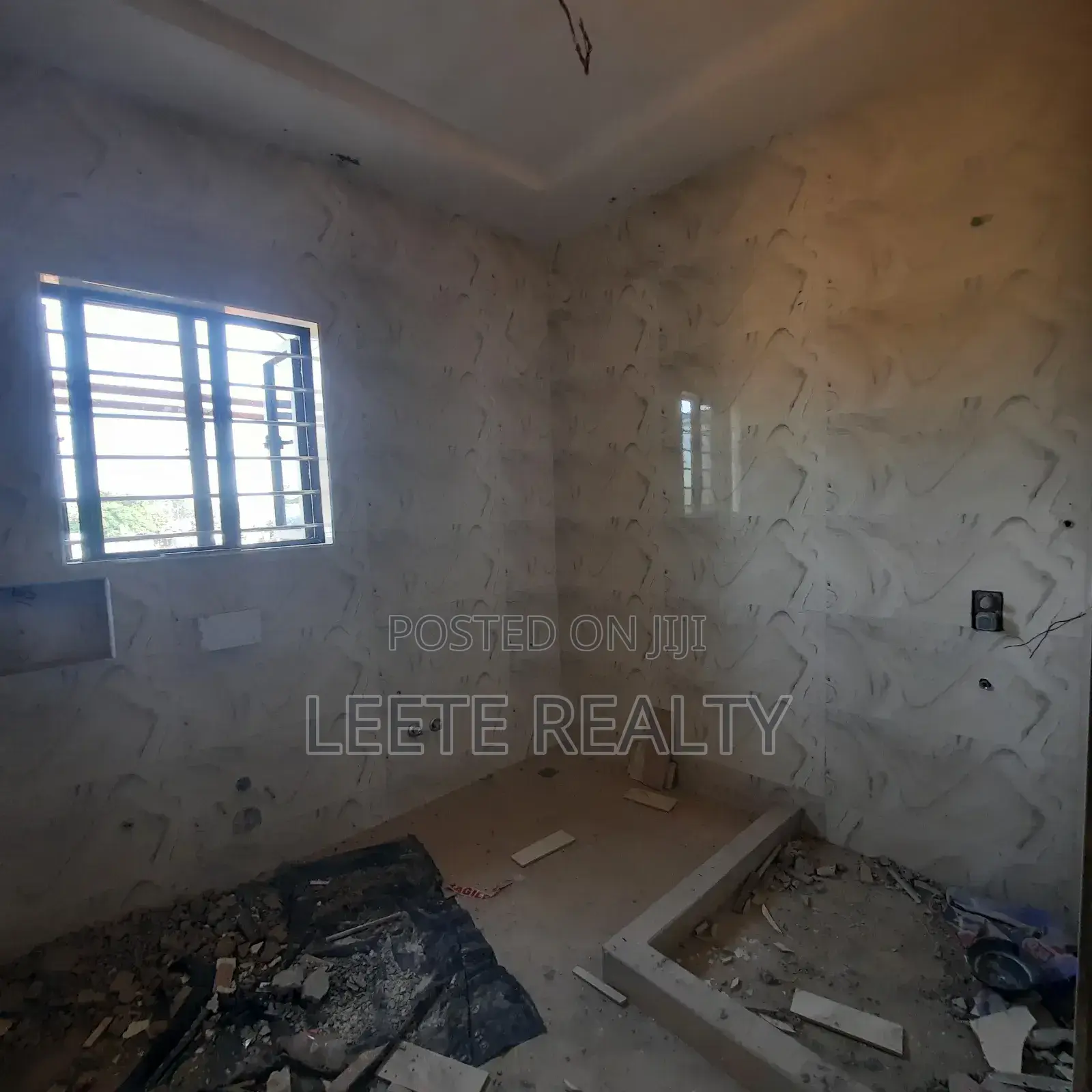 4bdrm Townhouse/Terrace in Jahi for sale in Jahi