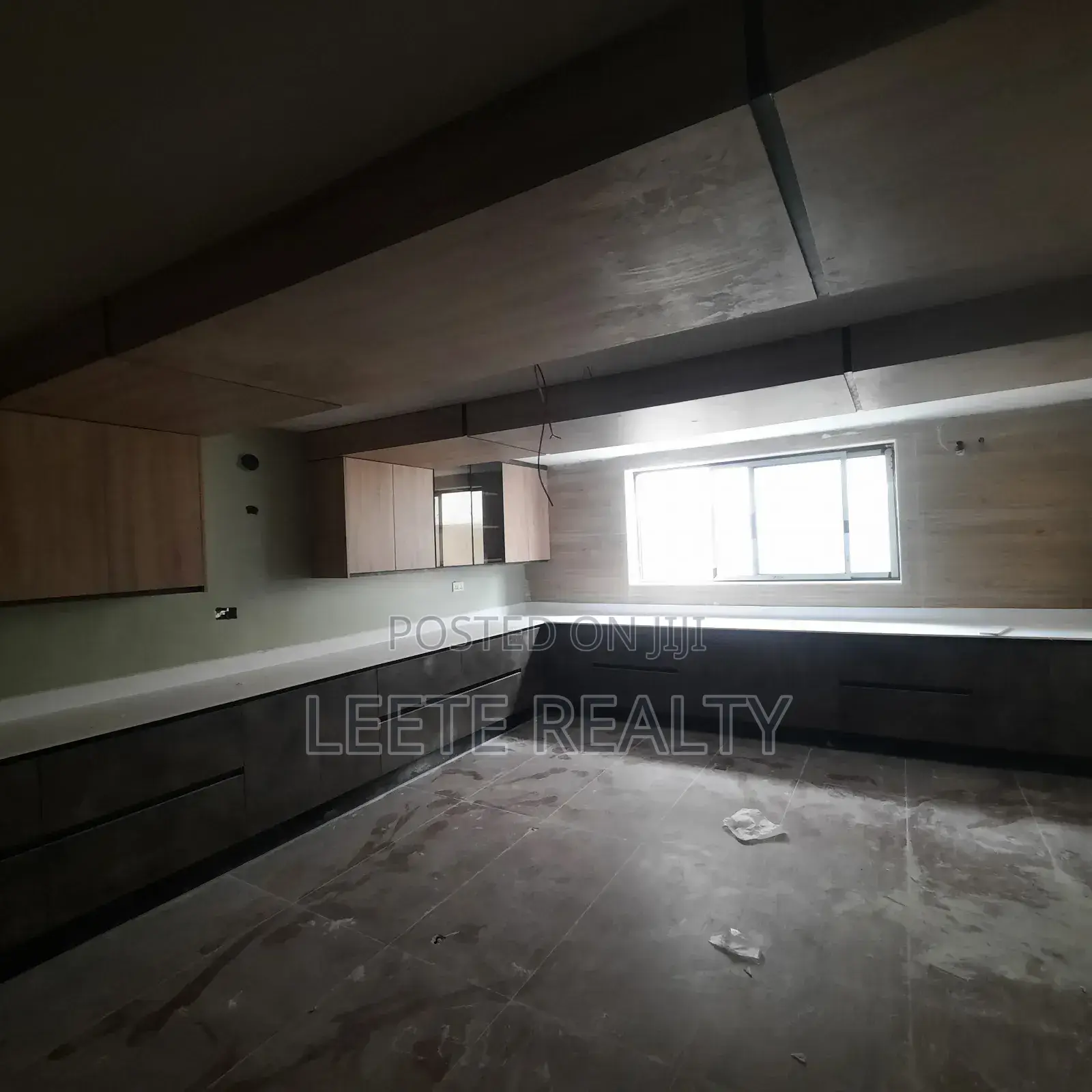 5bdrm Duplex in Katampe Extension for sale in Katampe Extension