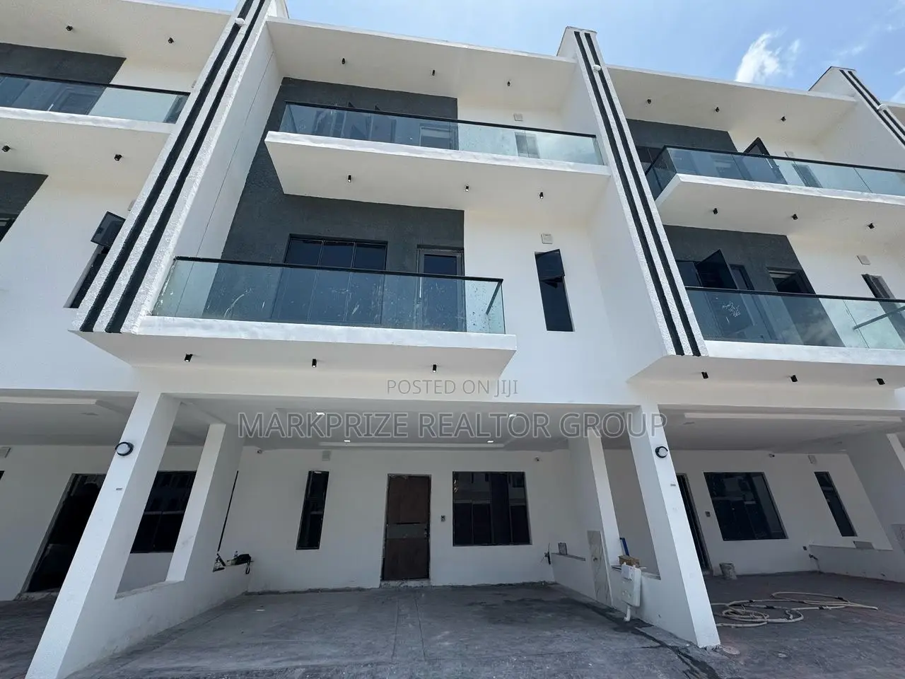 4bdrm Duplex in Ikate Lekki Lagos for sale in Ikate