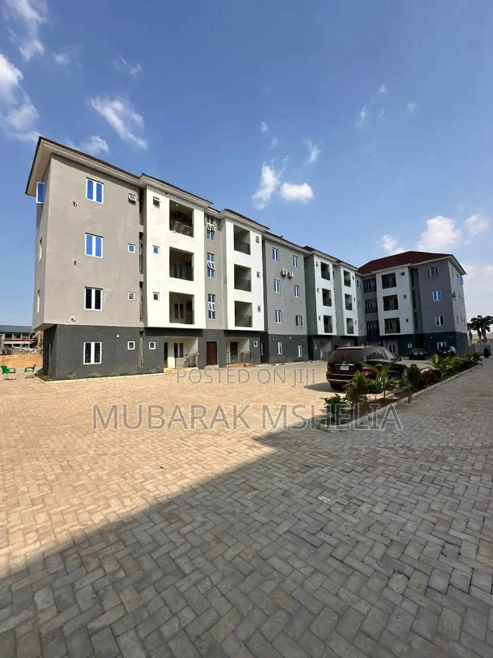 2bdrm Block of Flats in Durumi for sale in Durumi
