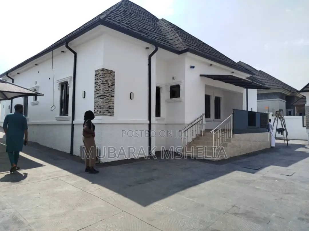Furnished 3bdrm Bungalow in Efab Verizon, Gwarinpa for sale in Gwarinpa