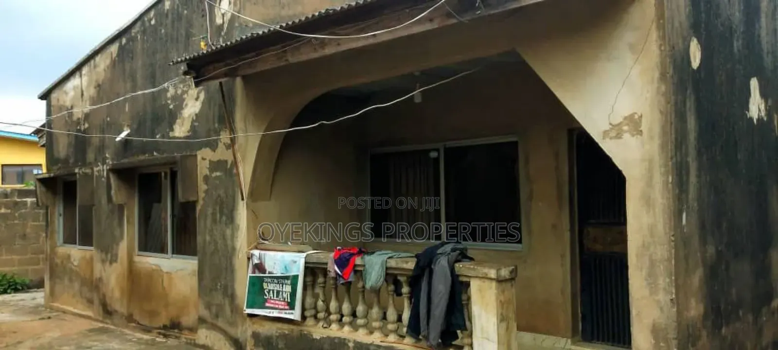 5bdrm Bungalow in New Airport Road, Akala Express for sale in Akala Express