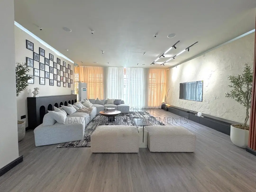 A Brand-New 3-Bedroom Luxury Apartment Designed for Comfort. in Lekki