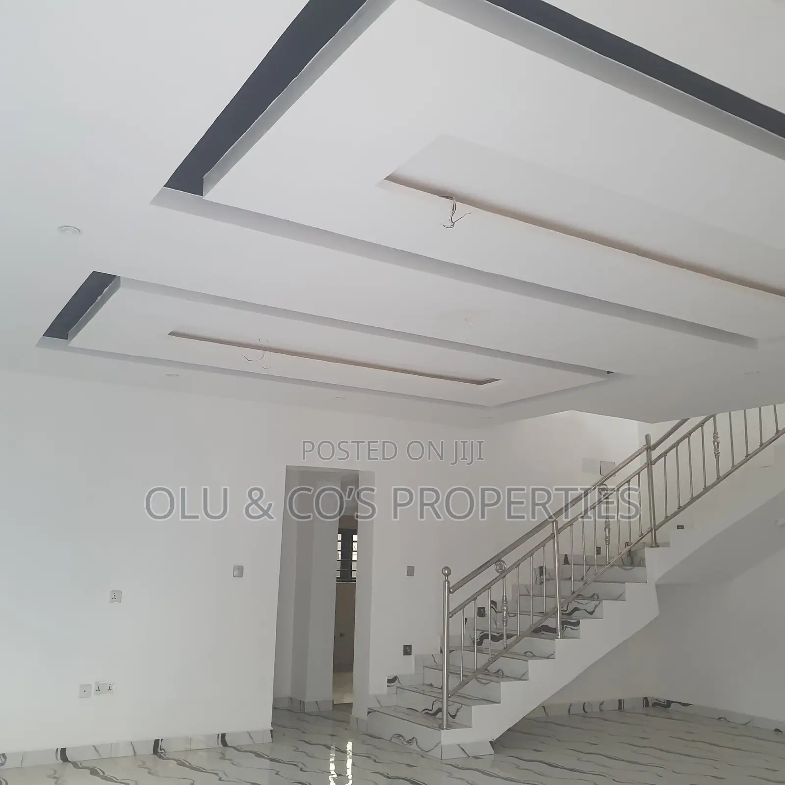 4bdrm Duplex in An Estate Along Von, Lugbe District for rent in Lugbe District