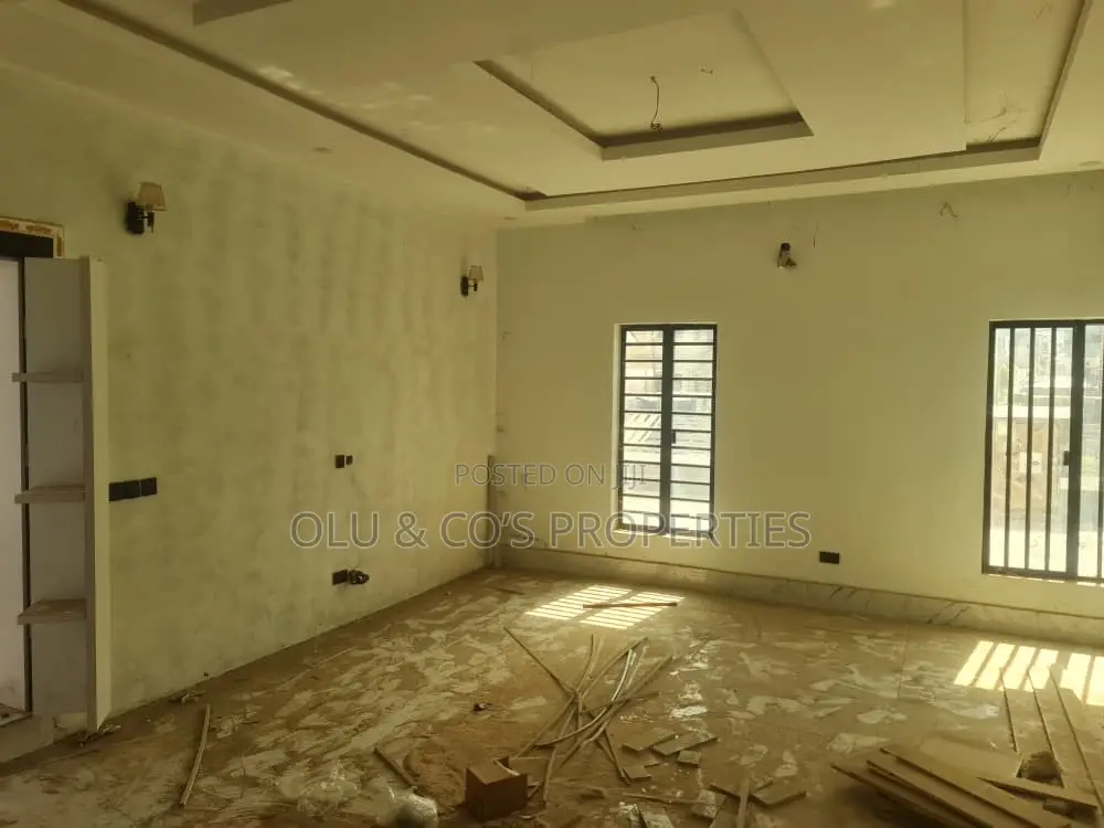 4bdrm Duplex in An Estate Along Von, Lugbe District for rent in Lugbe District