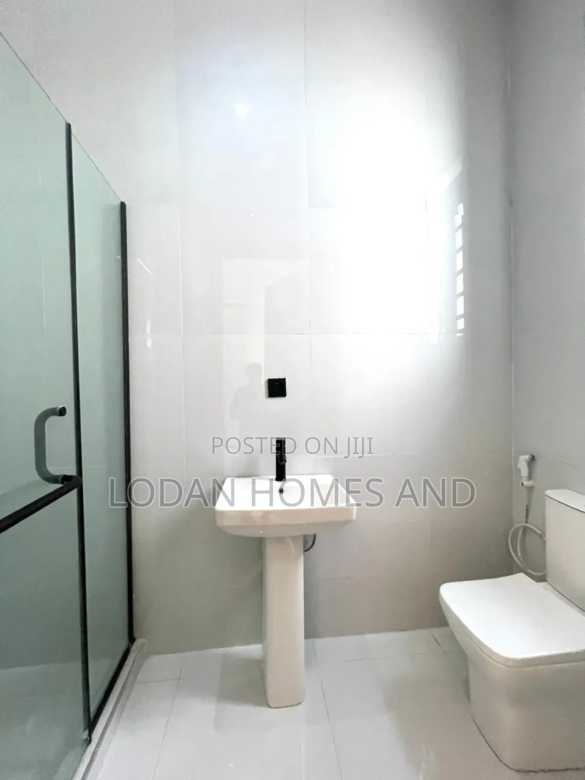 Furnished 5bdrm Duplex in Lekki for sale in Lekki
