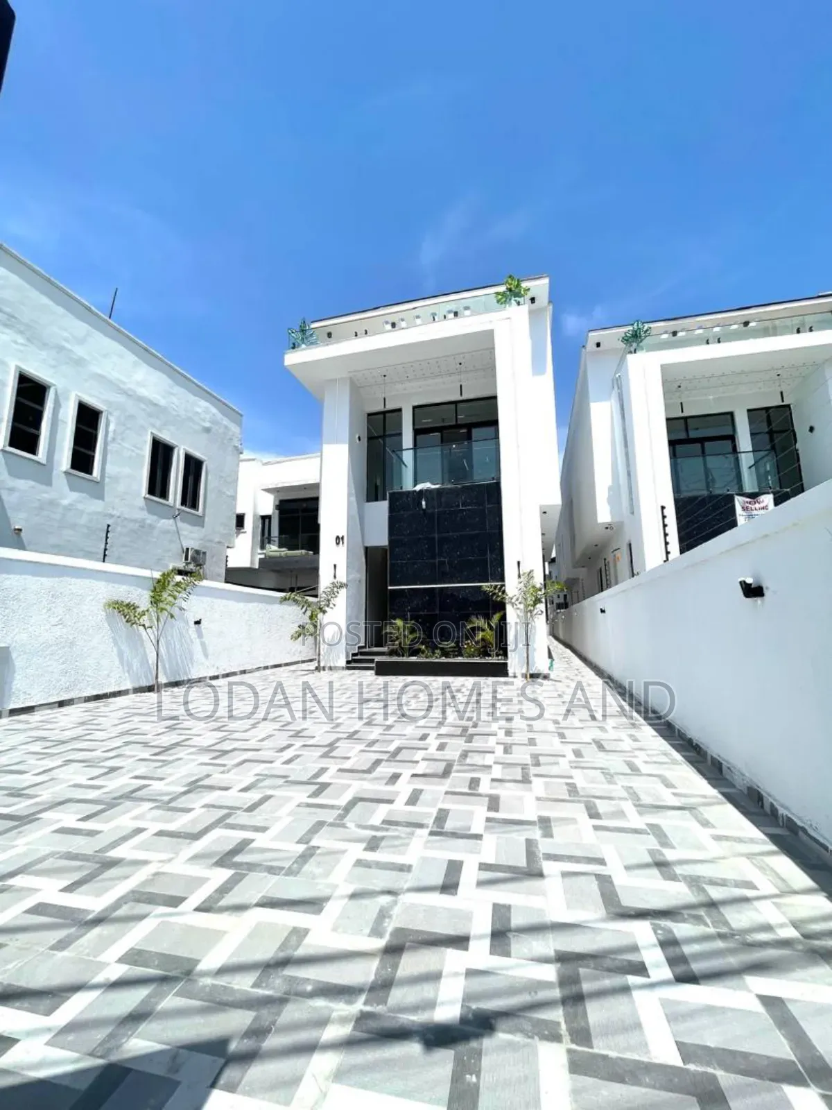 Furnished 5bdrm Duplex in Lekki for sale in Lekki