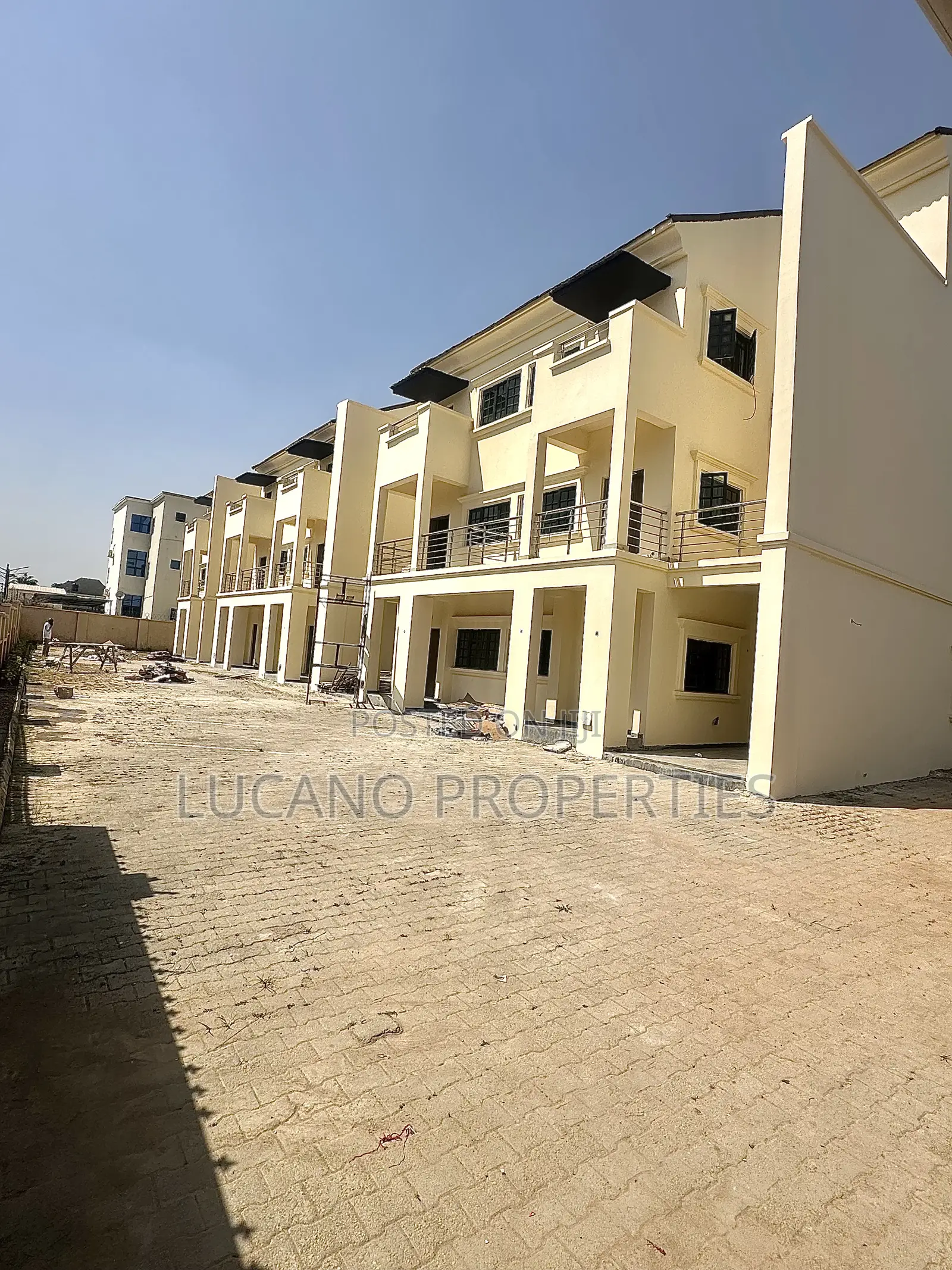 4bdrm Duplex in Jabi District for sale in Jabi