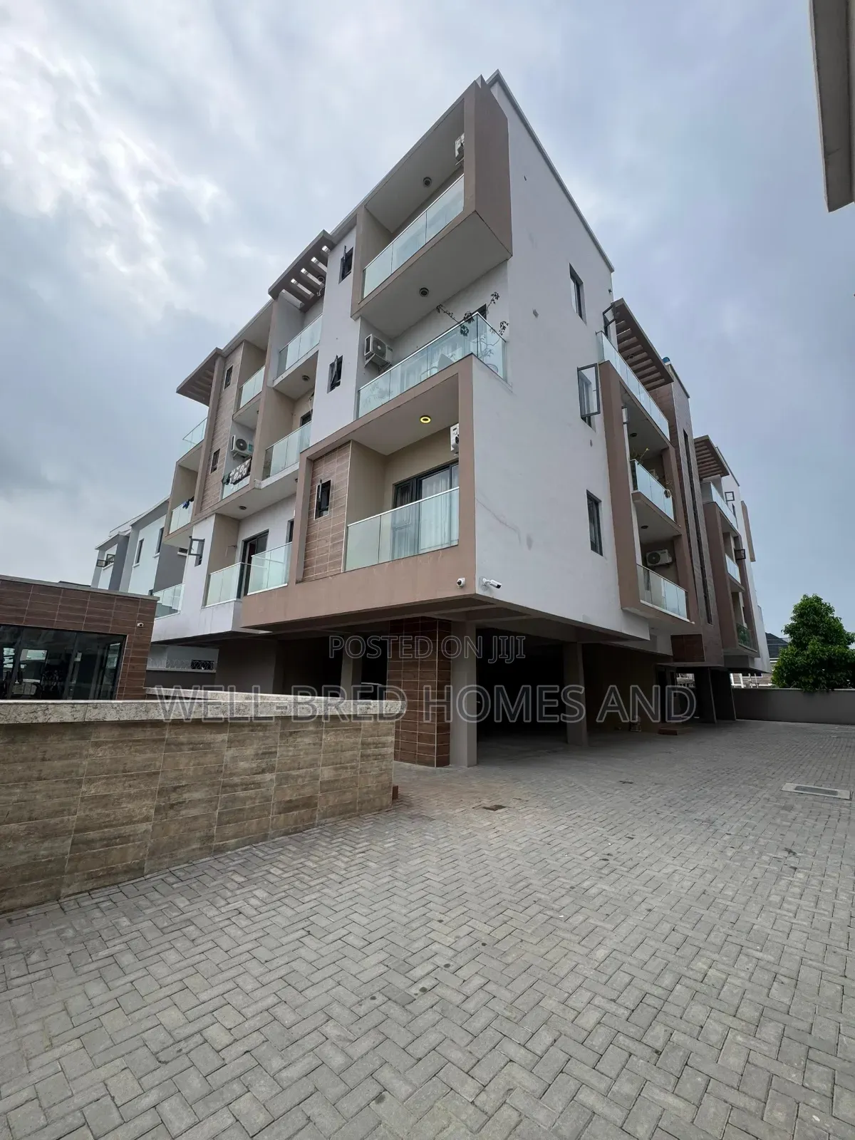 3bdrm Apartment in Ologolo Lekki Lagos for rent in Ologolo
