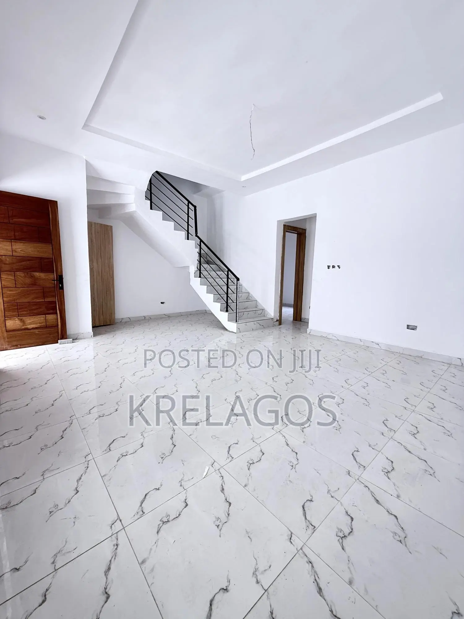 4bdrm Duplex in Orchid, Chevron for sale in Chevron