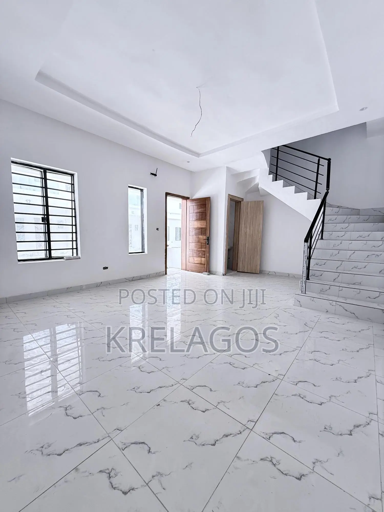 4bdrm Duplex in Orchid, Chevron for sale in Chevron