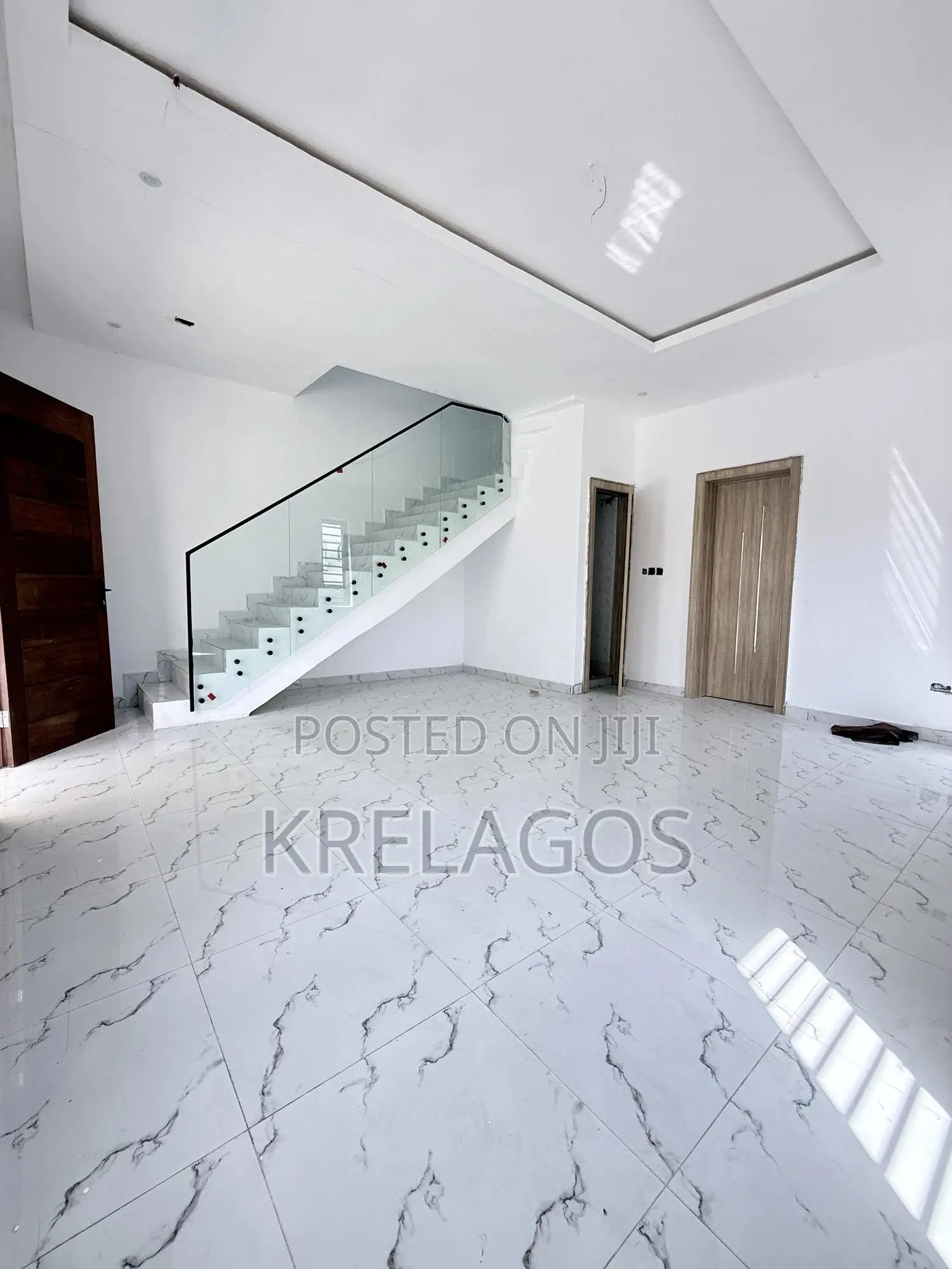 4bdrm Duplex in Orchid, Chevron for sale in Chevron