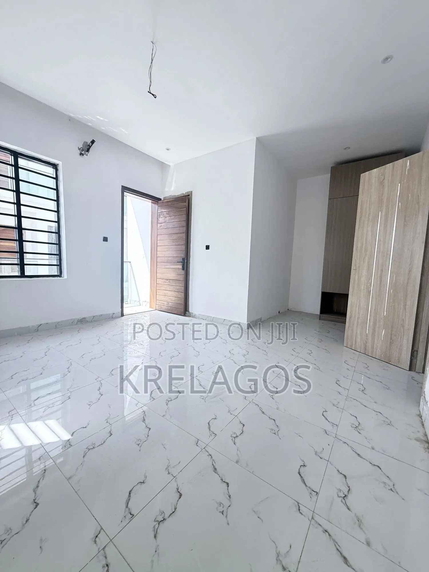 4bdrm Duplex in Orchid, Chevron for sale in Chevron