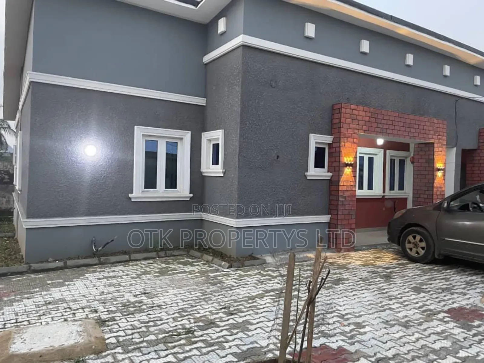 3bdrm Bungalow in 2/2 Kubwa for sale in Kubwa