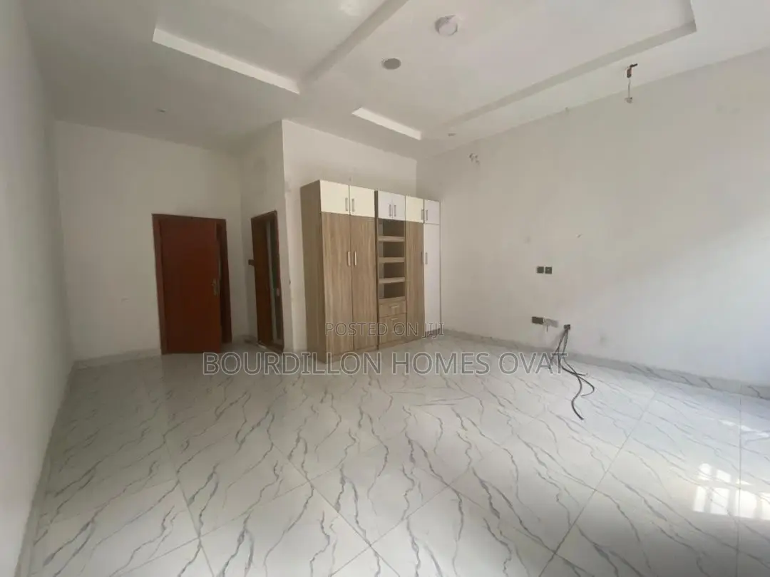 4bdrm Duplex in Harris Drive By Vgc for rent in VGC / Ajah