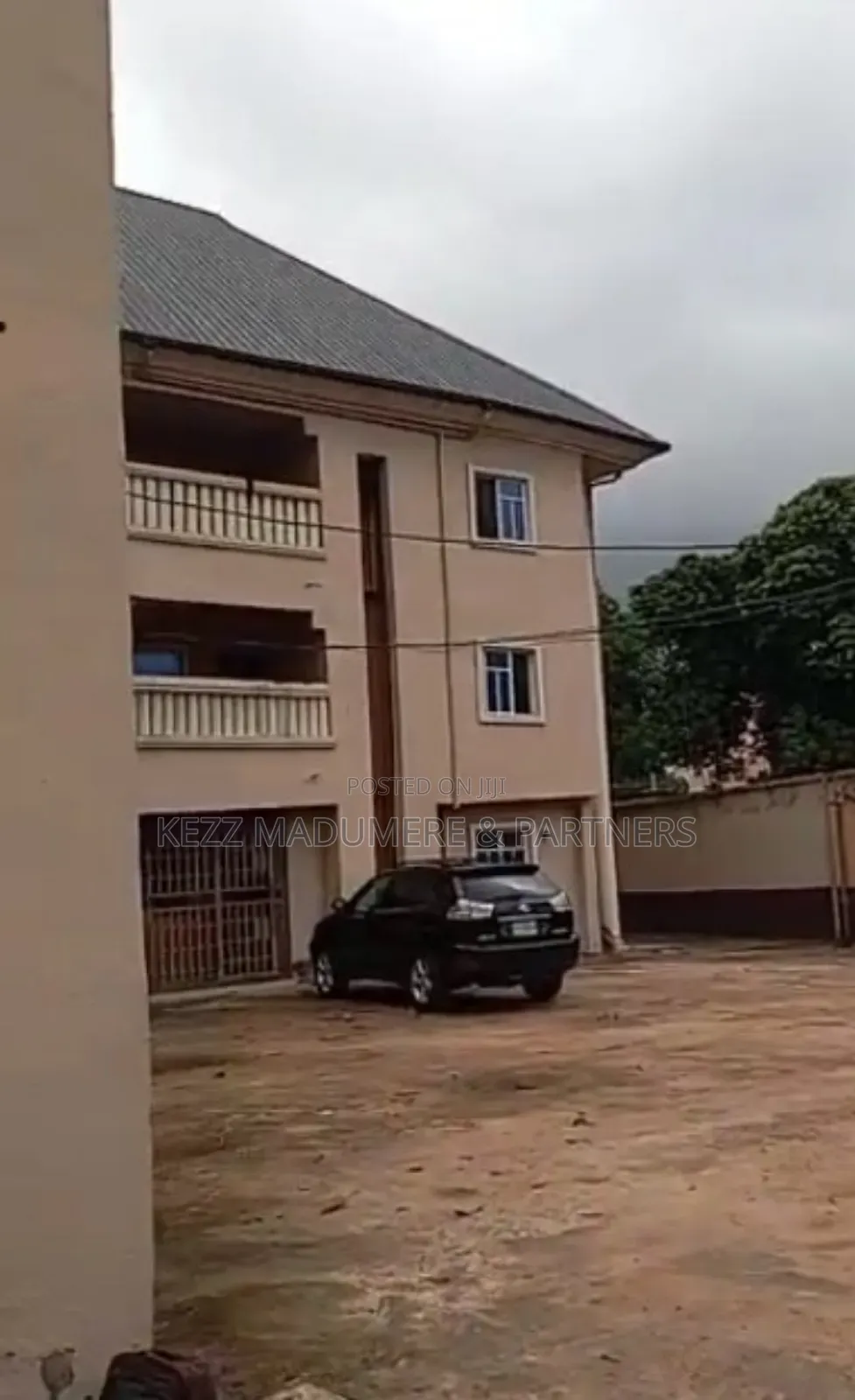 9bdrm Block of Flats in Near Early Learning for sale in Aba North