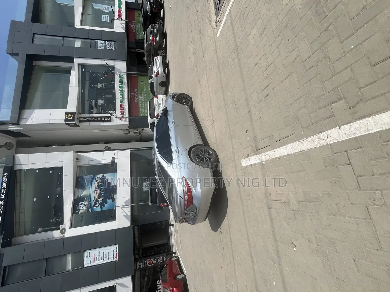 Bigger Showroom Space to Let at Ajah Axis in Off Lekki-Epe Expressway