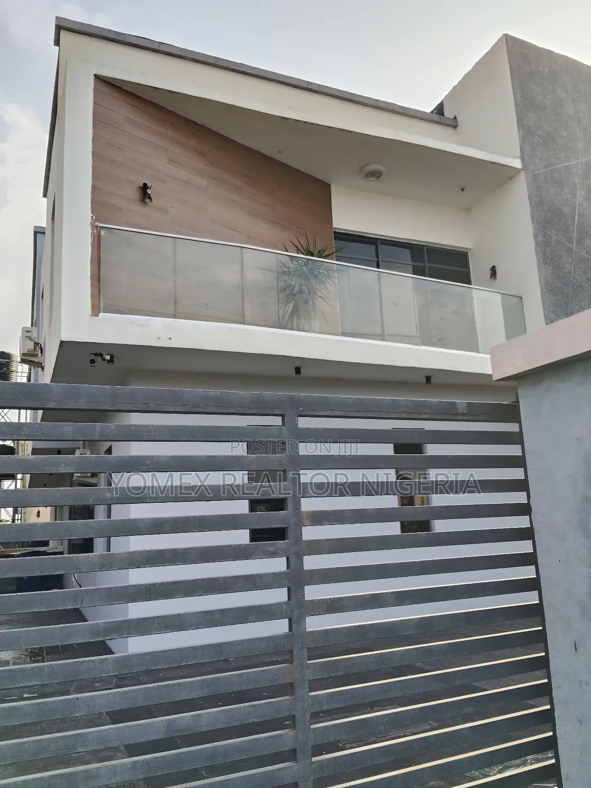 3bdrm Duplex in Beachwood Estate, Bogije for sale in Bogije