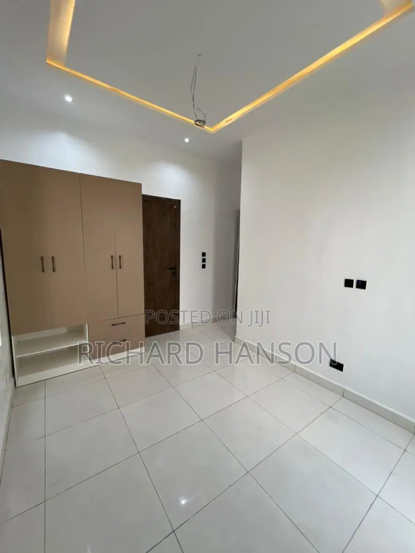 4bdrm Duplex in Ado / Ajah for sale in Ado / Ajah
