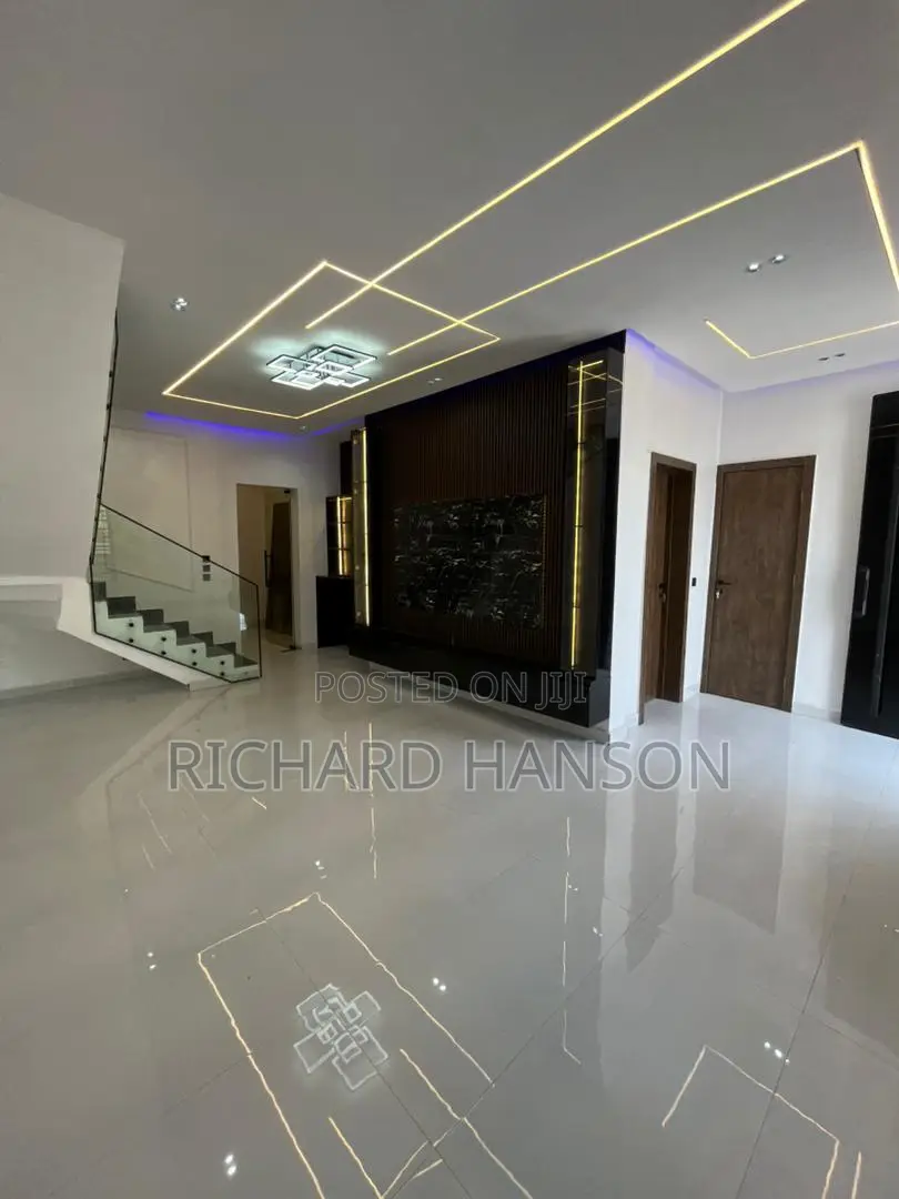 4bdrm Duplex in Ado / Ajah for sale in Ado / Ajah