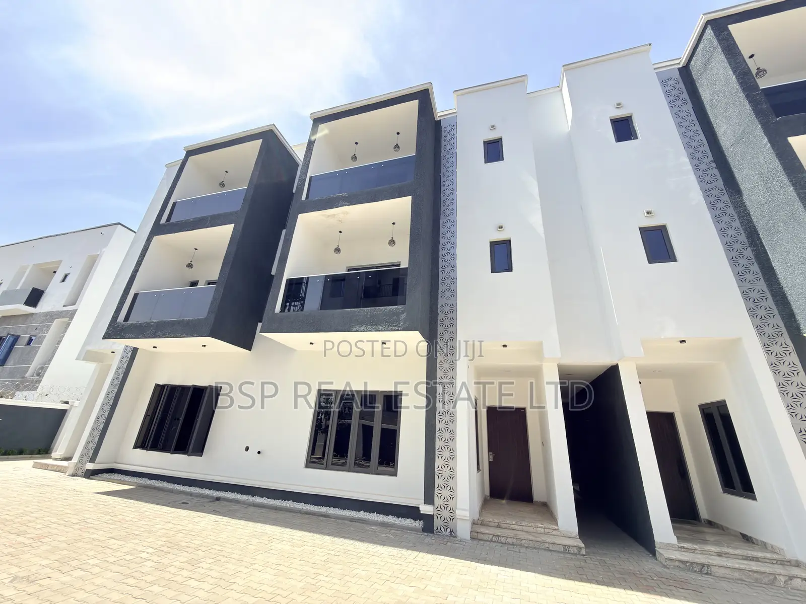 4bdrm Townhouse/Terrace in Jahi for sale in Jahi
