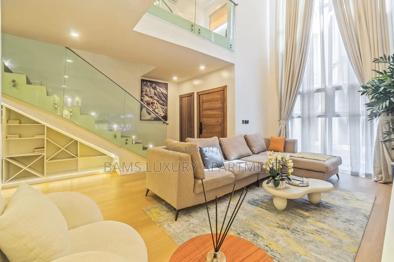 Luxurious 2 Bedroom Maisonette/ Smart Home With Ps5 in Lekki Phase 1
