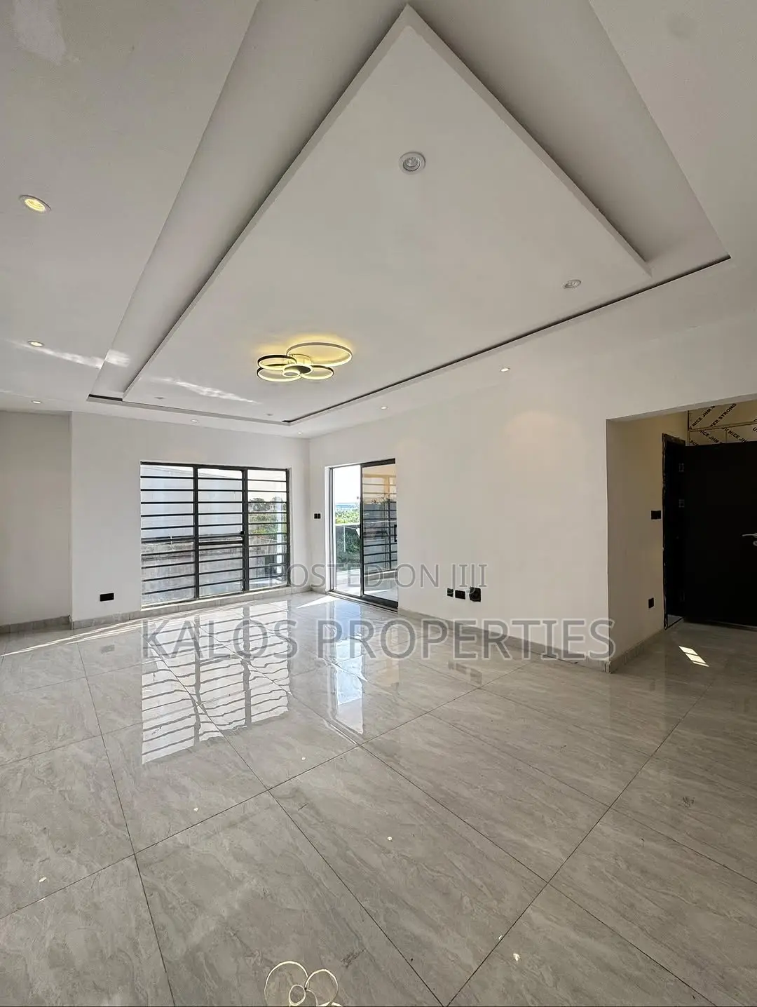 4bdrm Duplex in Abraham Adesonya for sale in Abraham Adesanya Estate