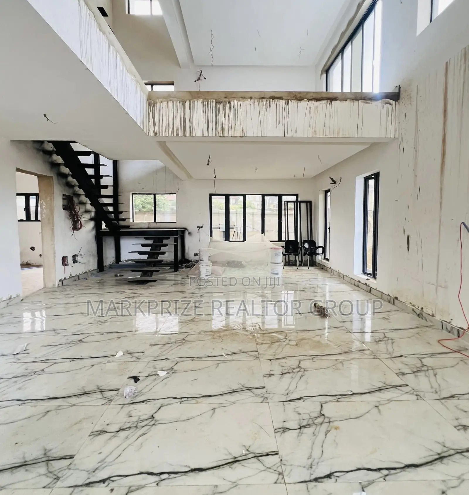 5bdrm Duplex in Maryland Lagos for sale in Maryland