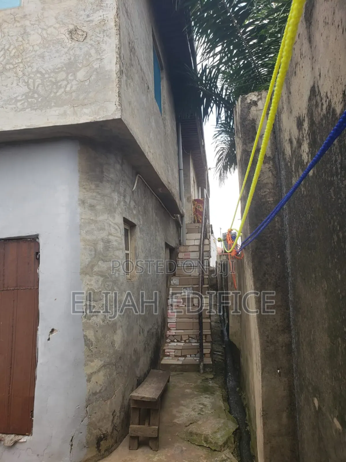 6bdrm Block of Flats in Command, Abule Egba for sale in Abule Egba