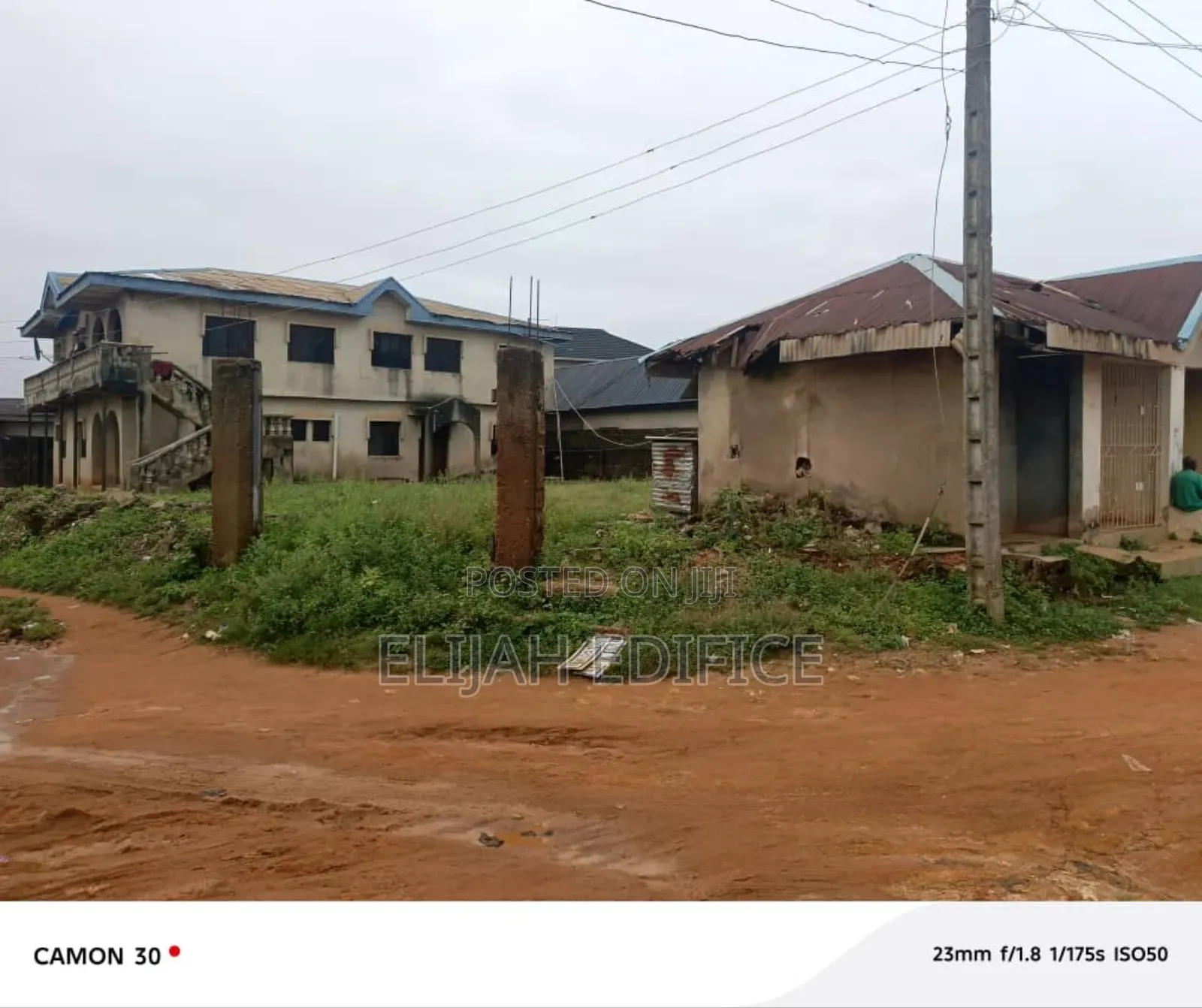 9bdrm Block of Flats in Oke Abiye, Abule Egba for sale in Abule Egba