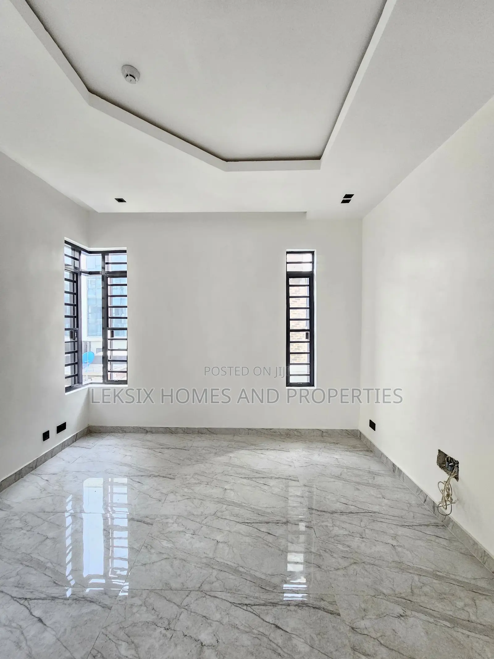 4bdrm Townhouse/Terrace in A Well Secured, Lekki Phase 1 for sale in Lekki Phase 1