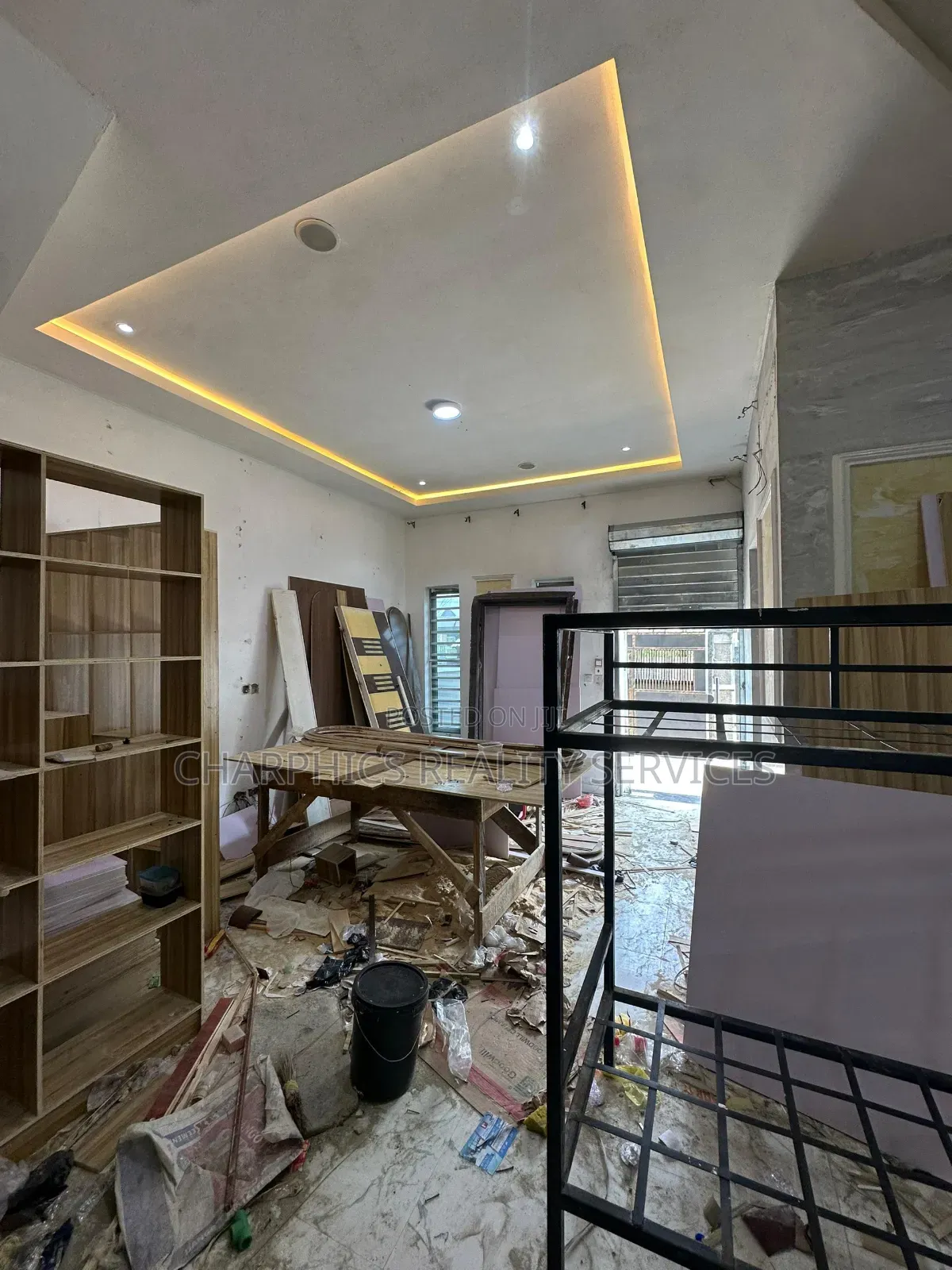 4bdrm Duplex in Ikota for rent in Ikota