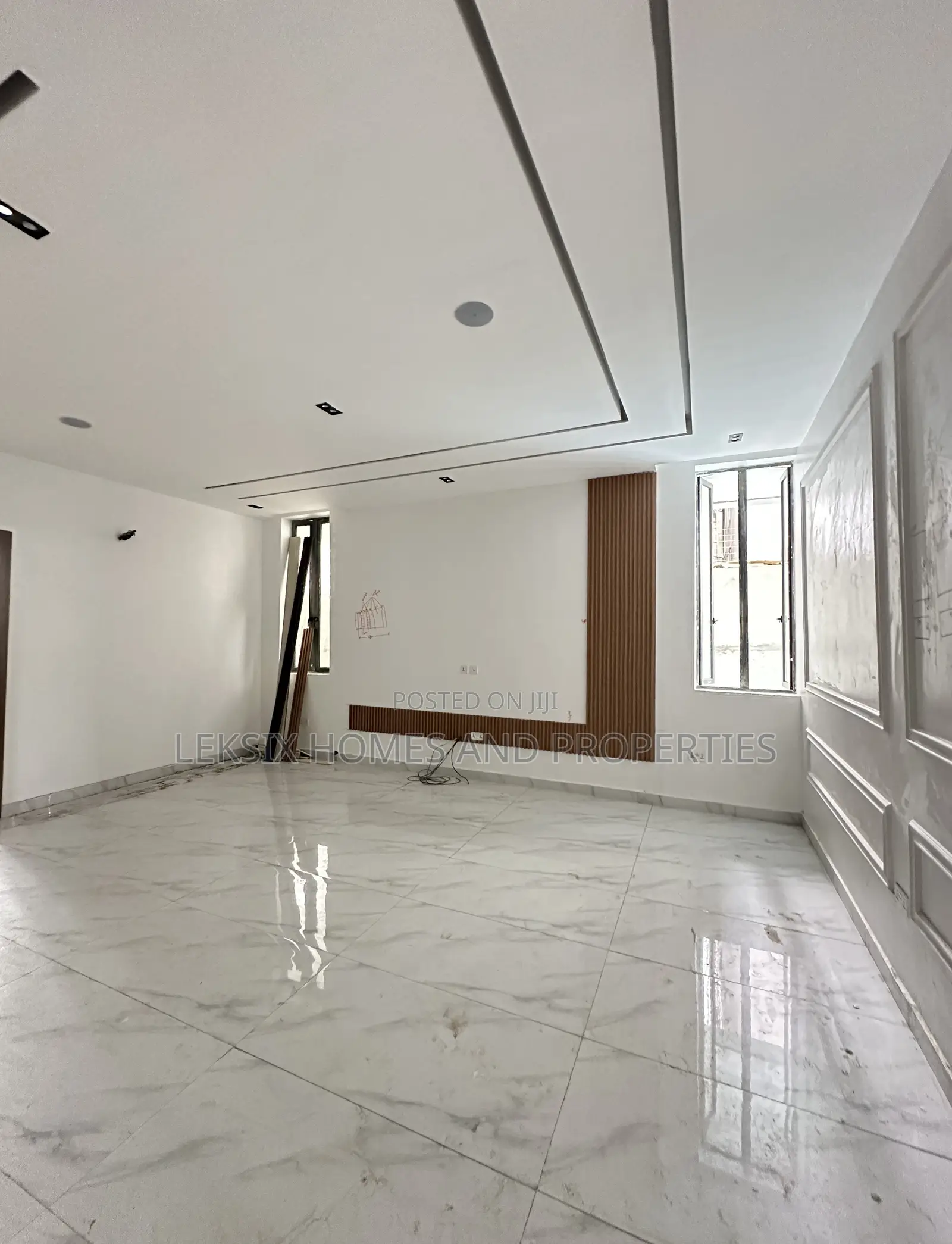 1bdrm Apartment in A Well Secured, Lekki Phase 1 for sale in Lekki Phase 1