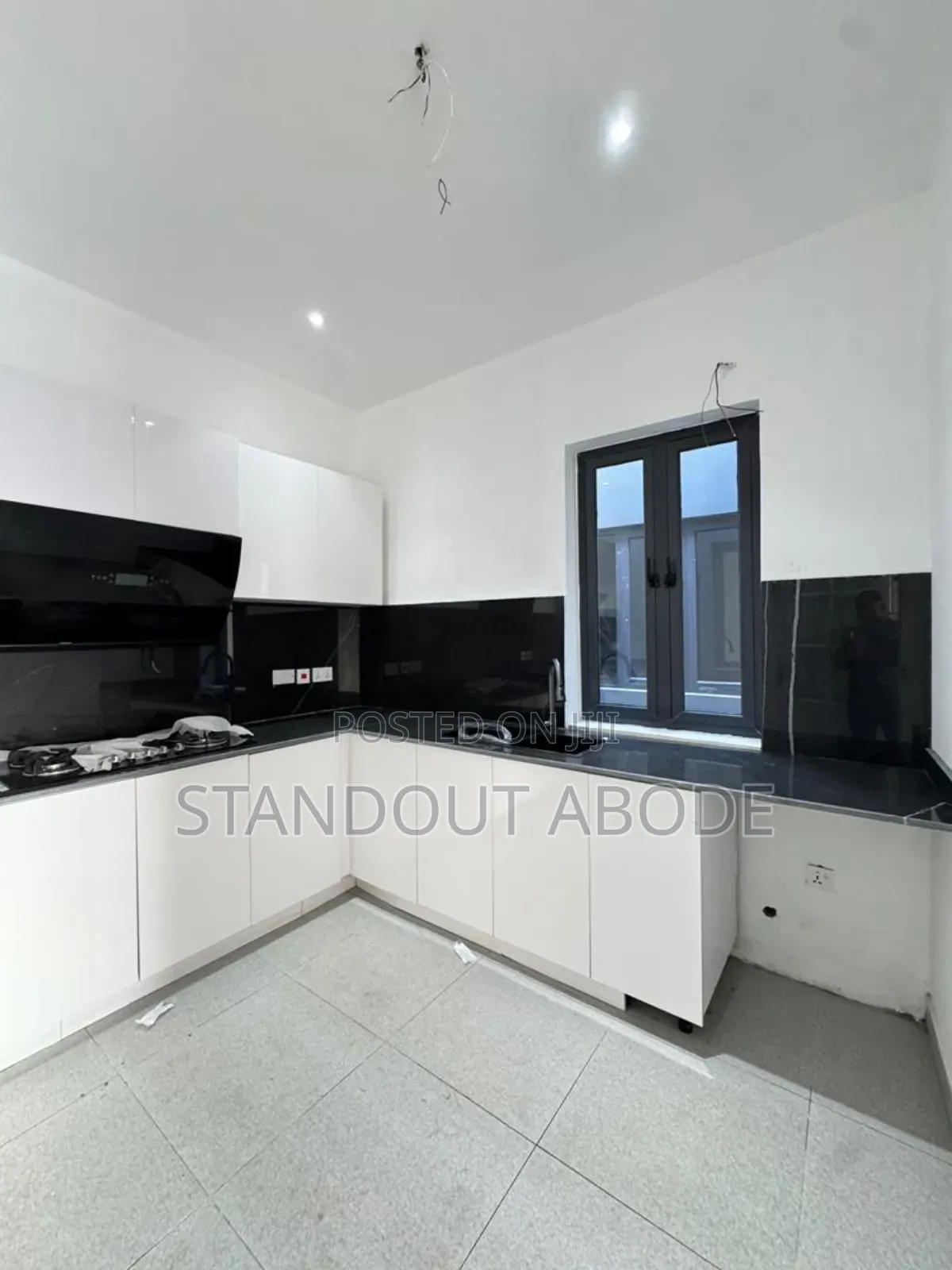 2bdrm Apartment in Inside An Estate, Ikate for sale in Ikate