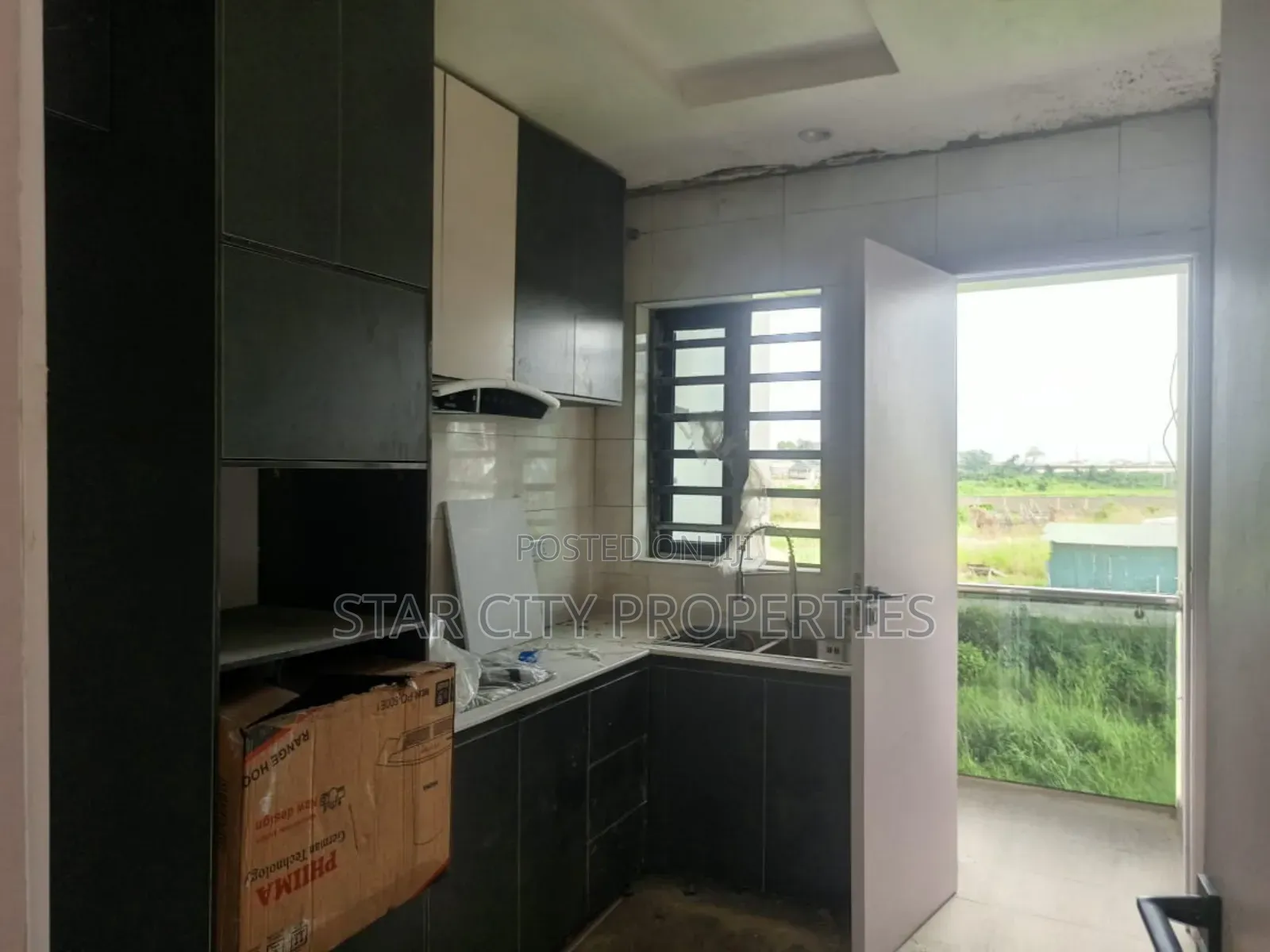 3bdrm Apartment in Opebi for sale in Opebi