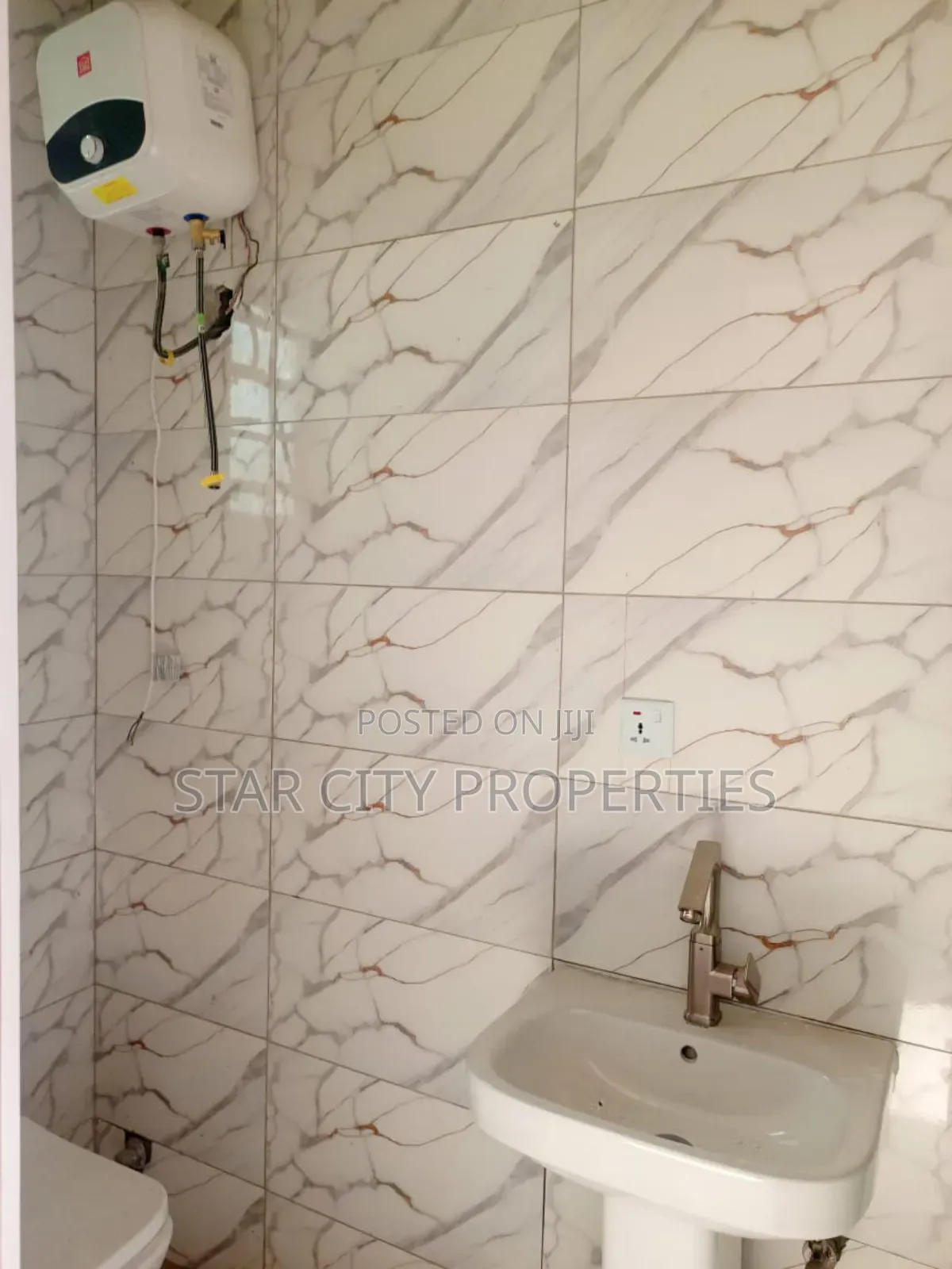 3bdrm Apartment in Opebi for sale in Opebi