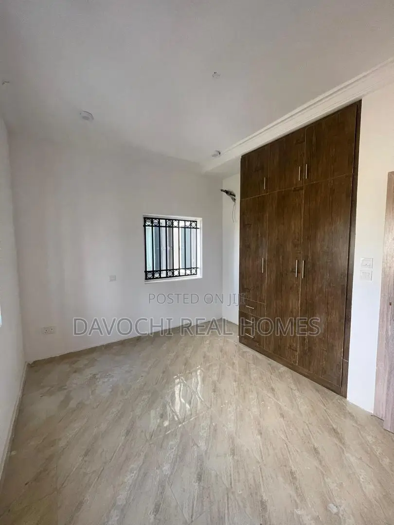 3bdrm Duplex in Ikate for rent in Ikate-Elegushi