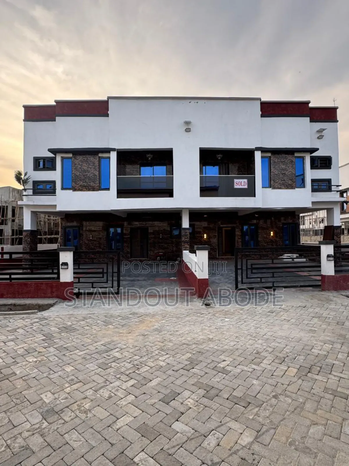 4bdrm Duplex in Inside An Estate In, Ikota for sale in Ikota