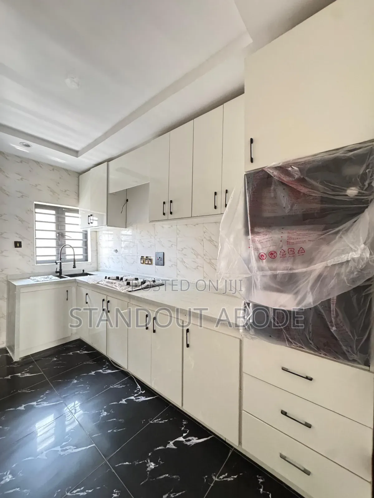 4bdrm Duplex in Orchid, Ikota for sale in Ikota