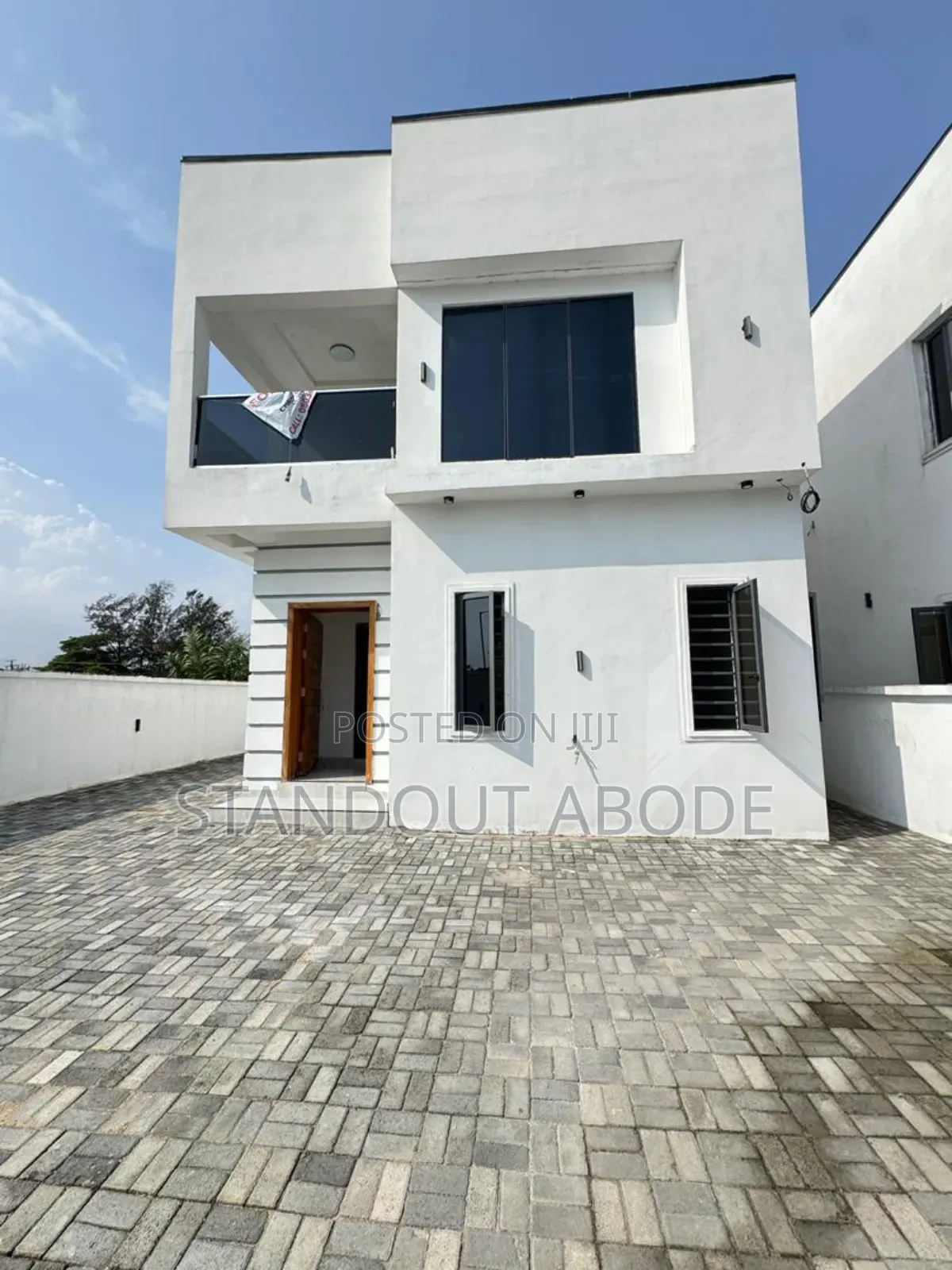 4bdrm Duplex in Inside An Estate, Ajah for sale in Ajah