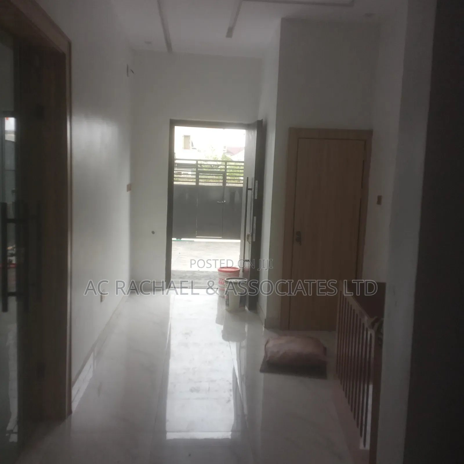 Mini Flat in Havana Street, Ago Palace for rent in Ago Palace