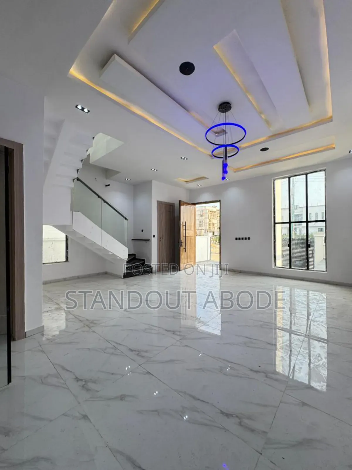 4bdrm Duplex in Inside An Estate, Chevron for sale in Chevron