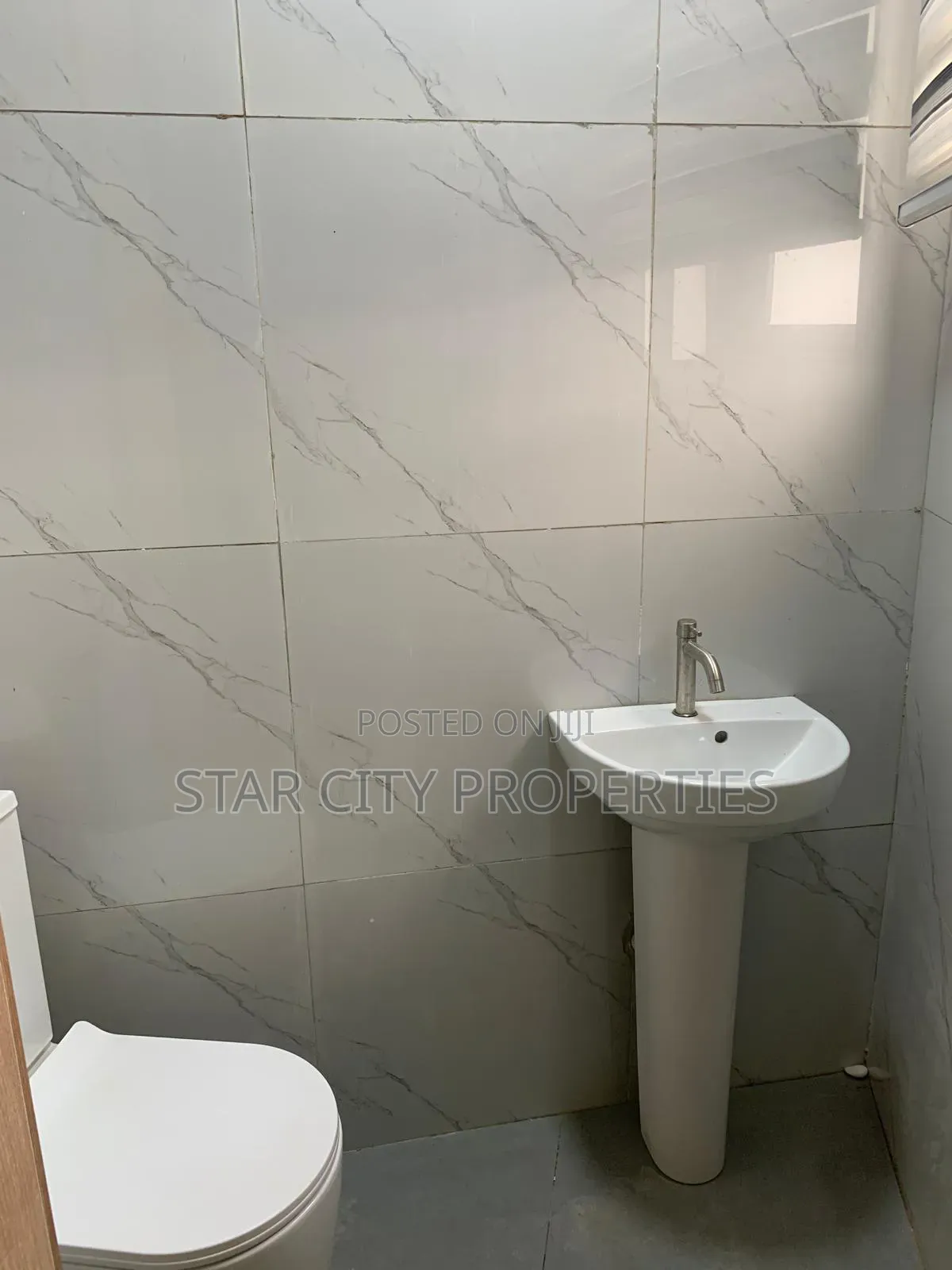 Furnished 4bdrm Duplex in Adeniyi Jones for rent in Adeniyi Jones