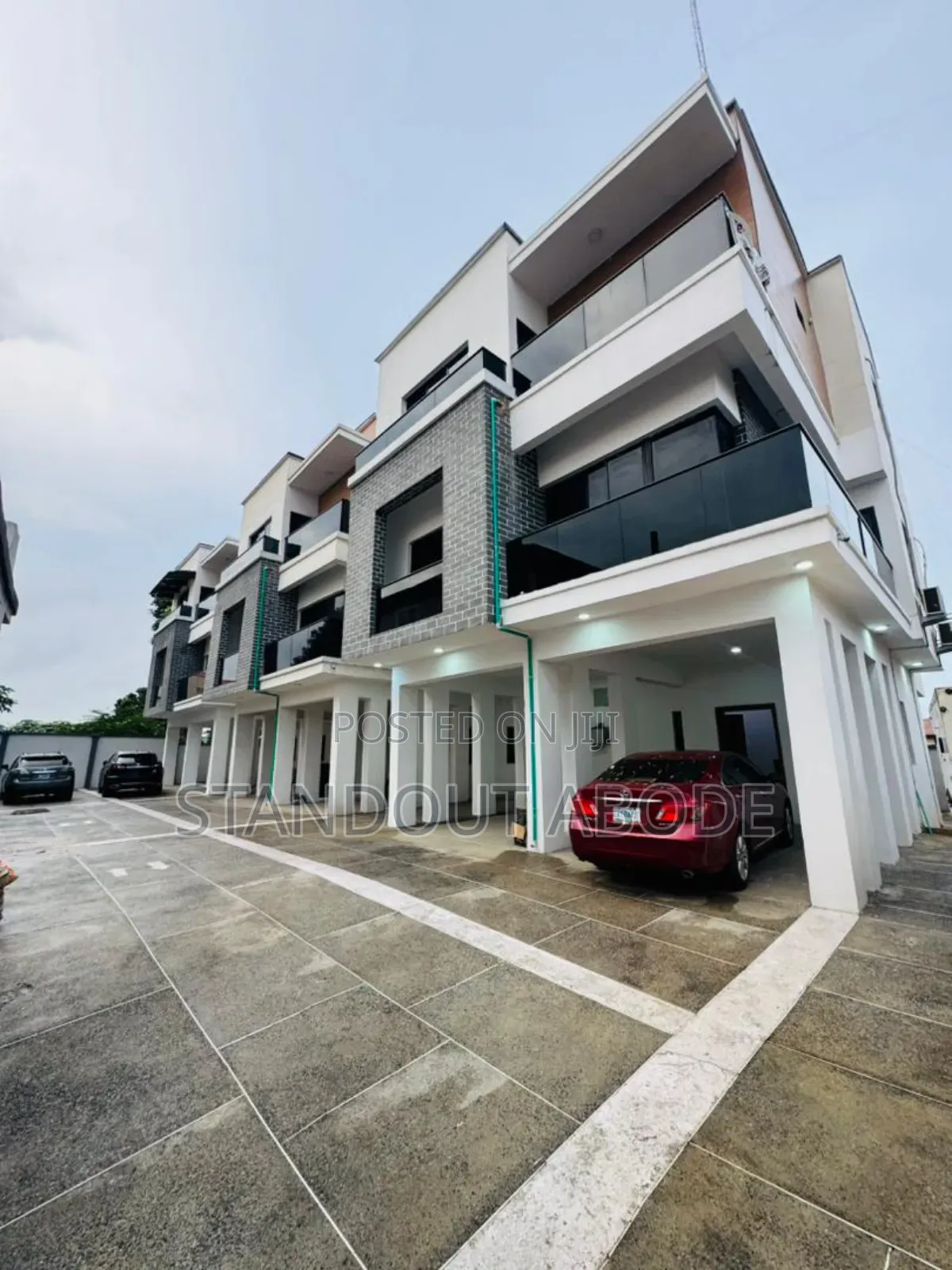 4bdrm Duplex in In An Estate, GRA Phase 2 Shangisha for sale in GRA Phase 2 Shangisha