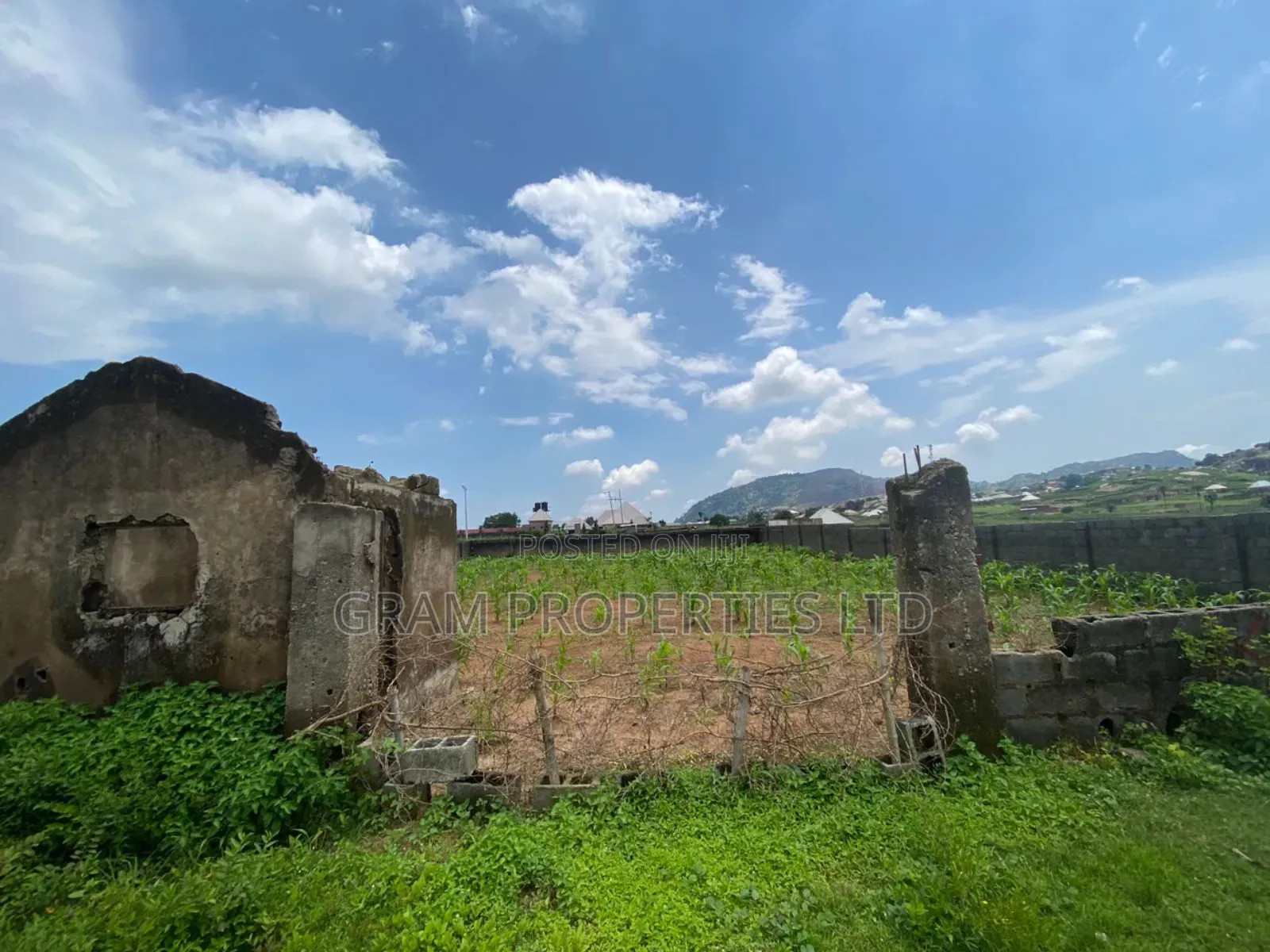 Estate Plot for Sale 250sqm in Kabusa