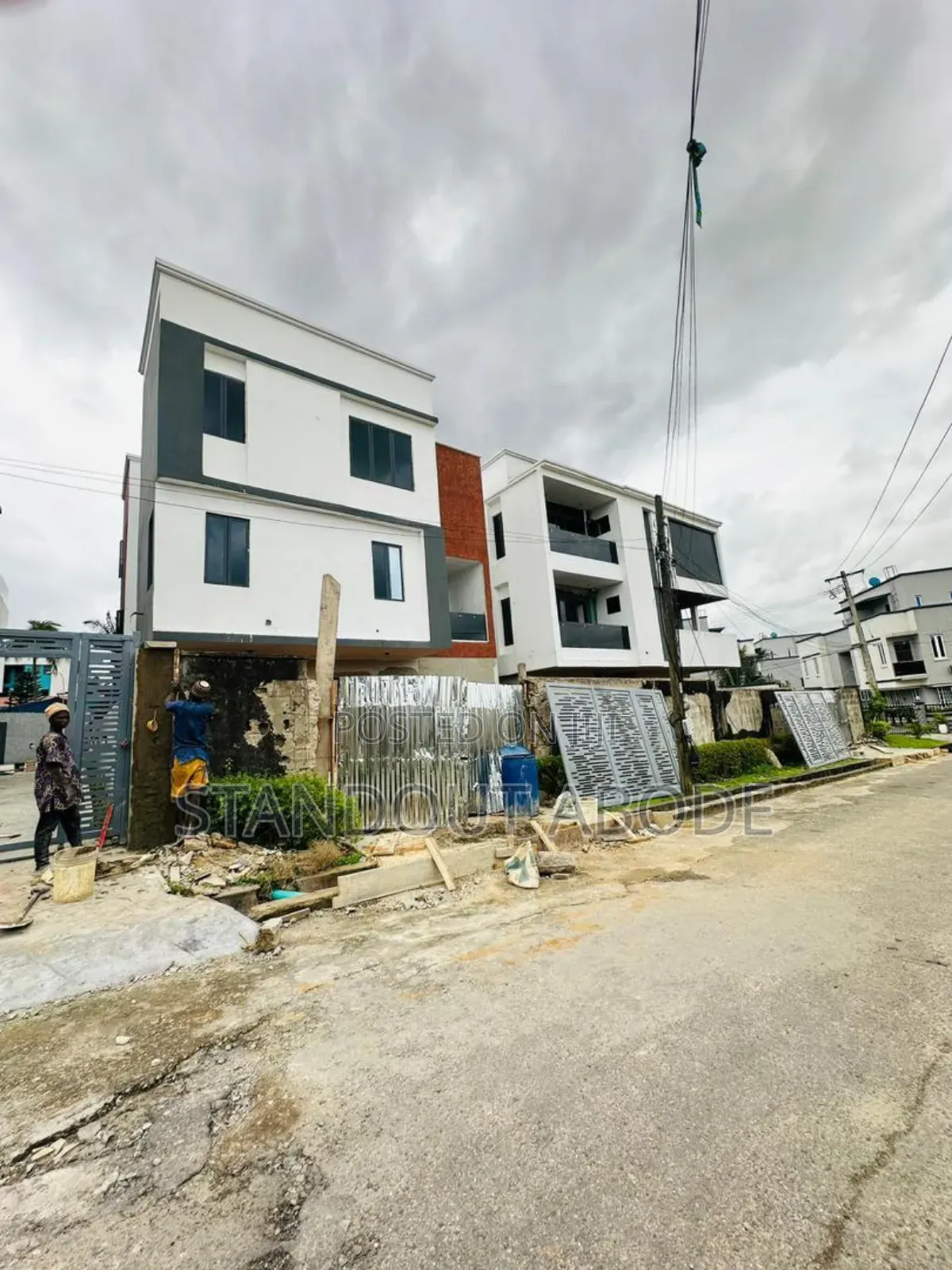 5bdrm Duplex in Lagos, Maryland for sale in Maryland