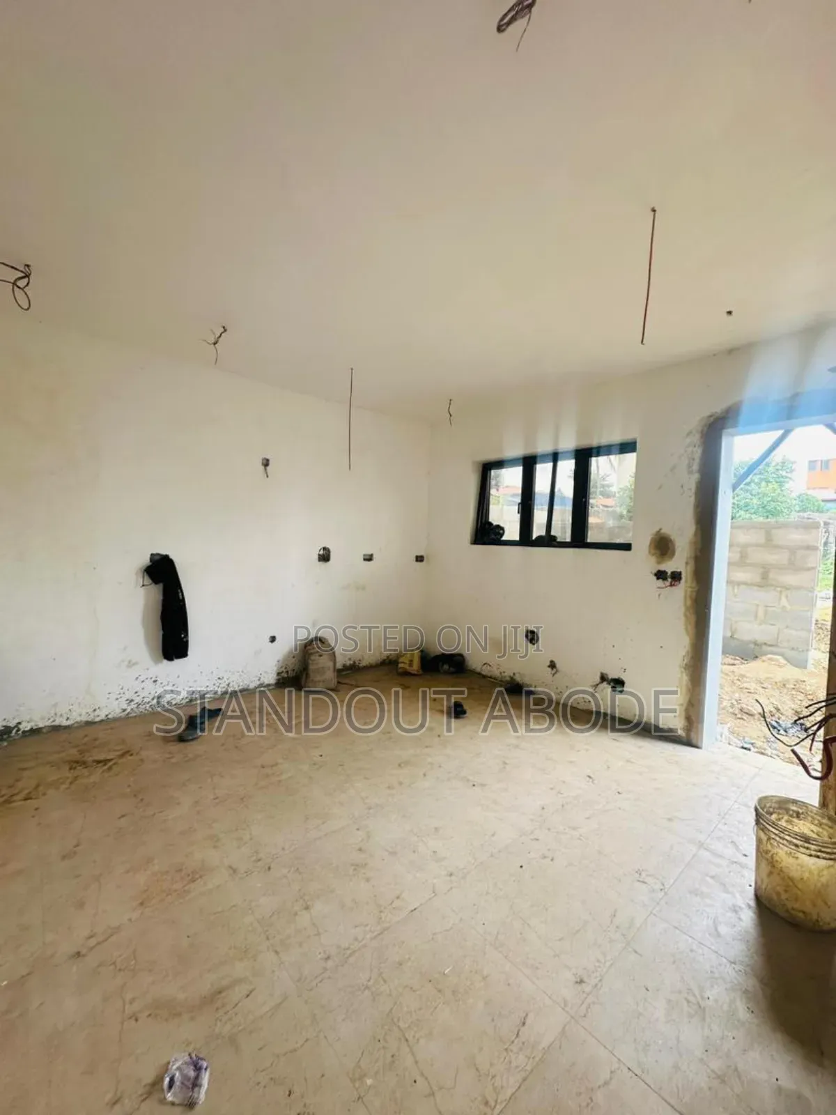 5bdrm Duplex in Lagos, Maryland for sale in Maryland