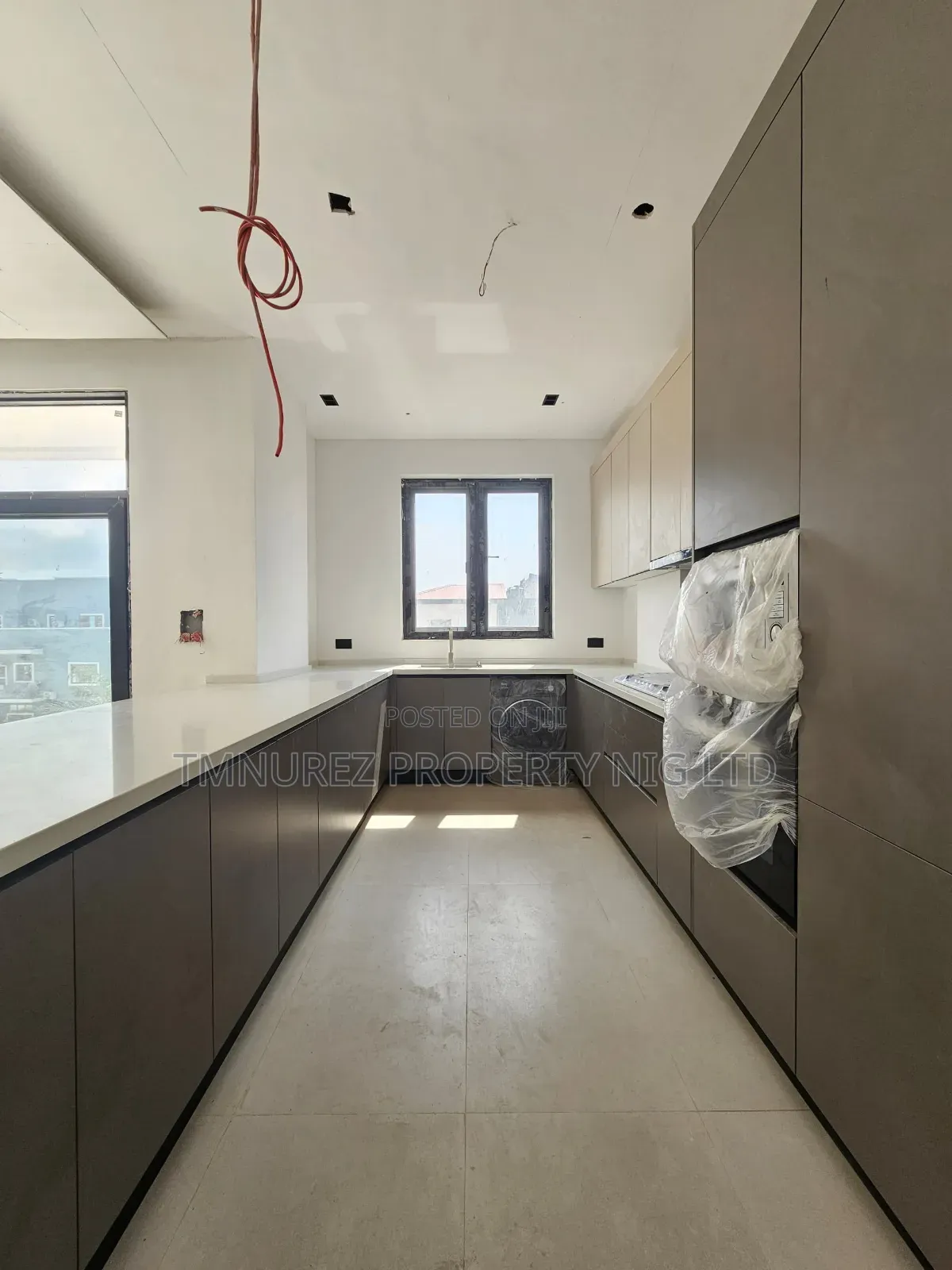 3bdrm Apartment in Lekki Phase1 for sale in Lekki Phase 1